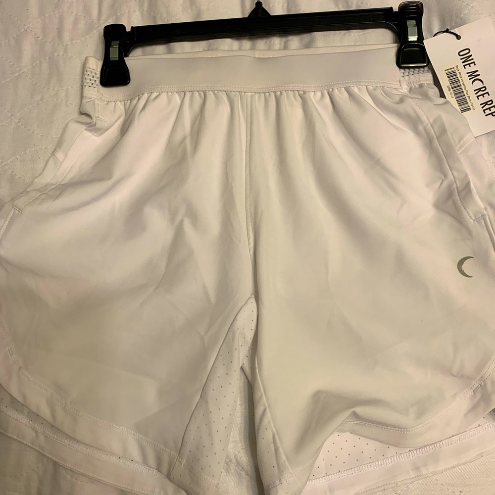 New ZYIA Active shorts M